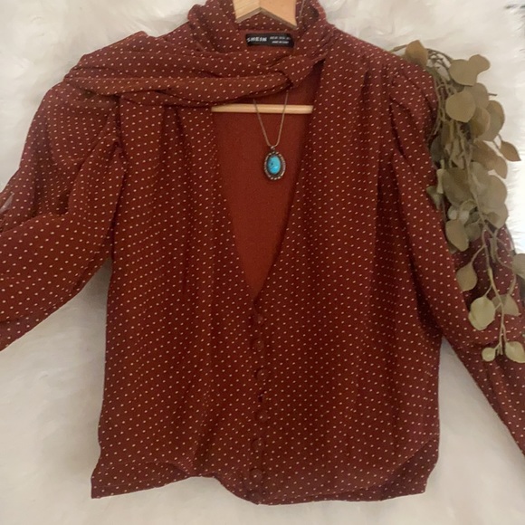 • § Rust Polka Dot Pussy Bow Vtg-Look Blouse § • - Picture 4 of 4